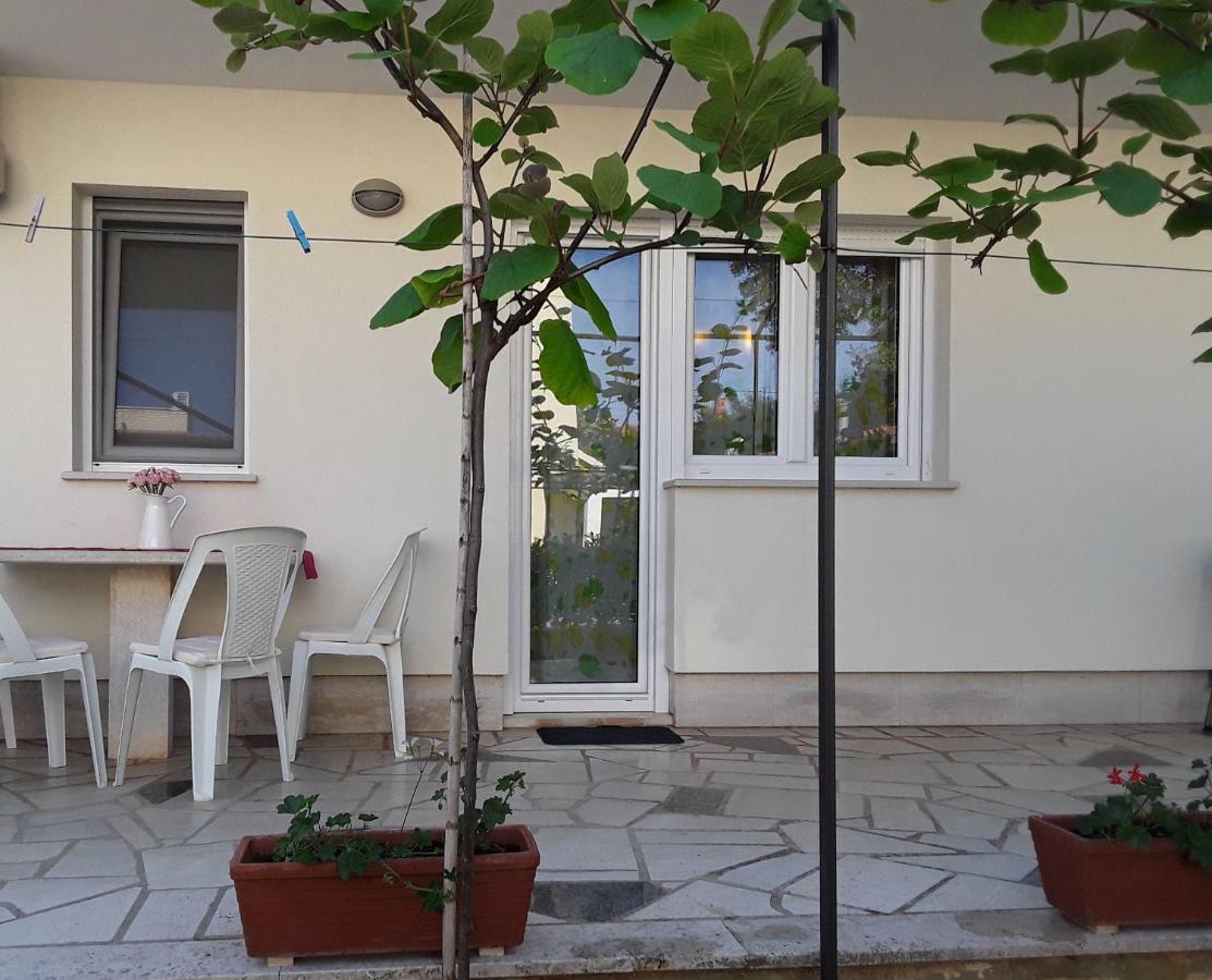 Apartment Mirta Πούλα Εξωτερικό φωτογραφία